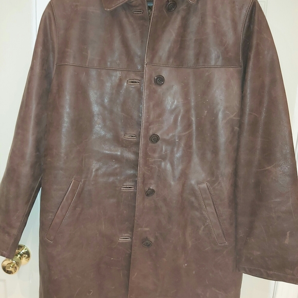 Leather jacket - Picture 3 of 6